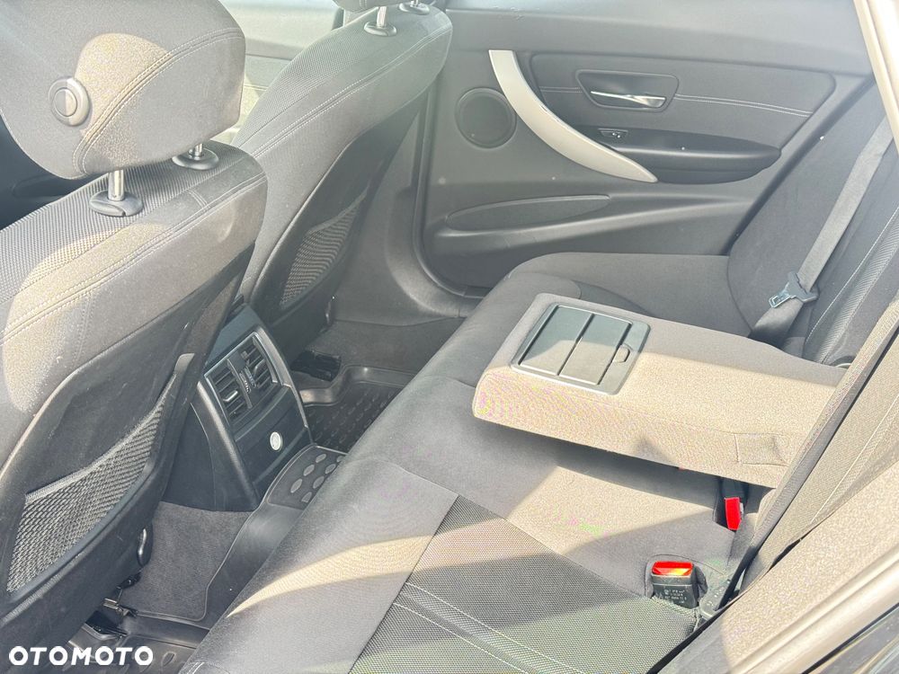 BMW Seria 3 - 14