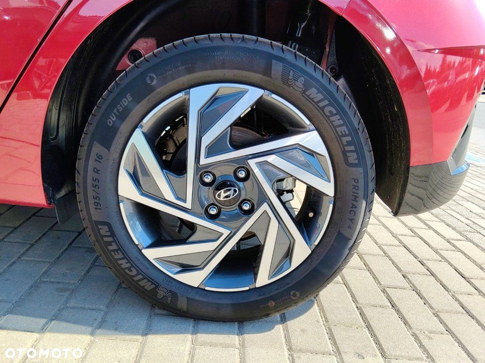 Hyundai i20 - 21