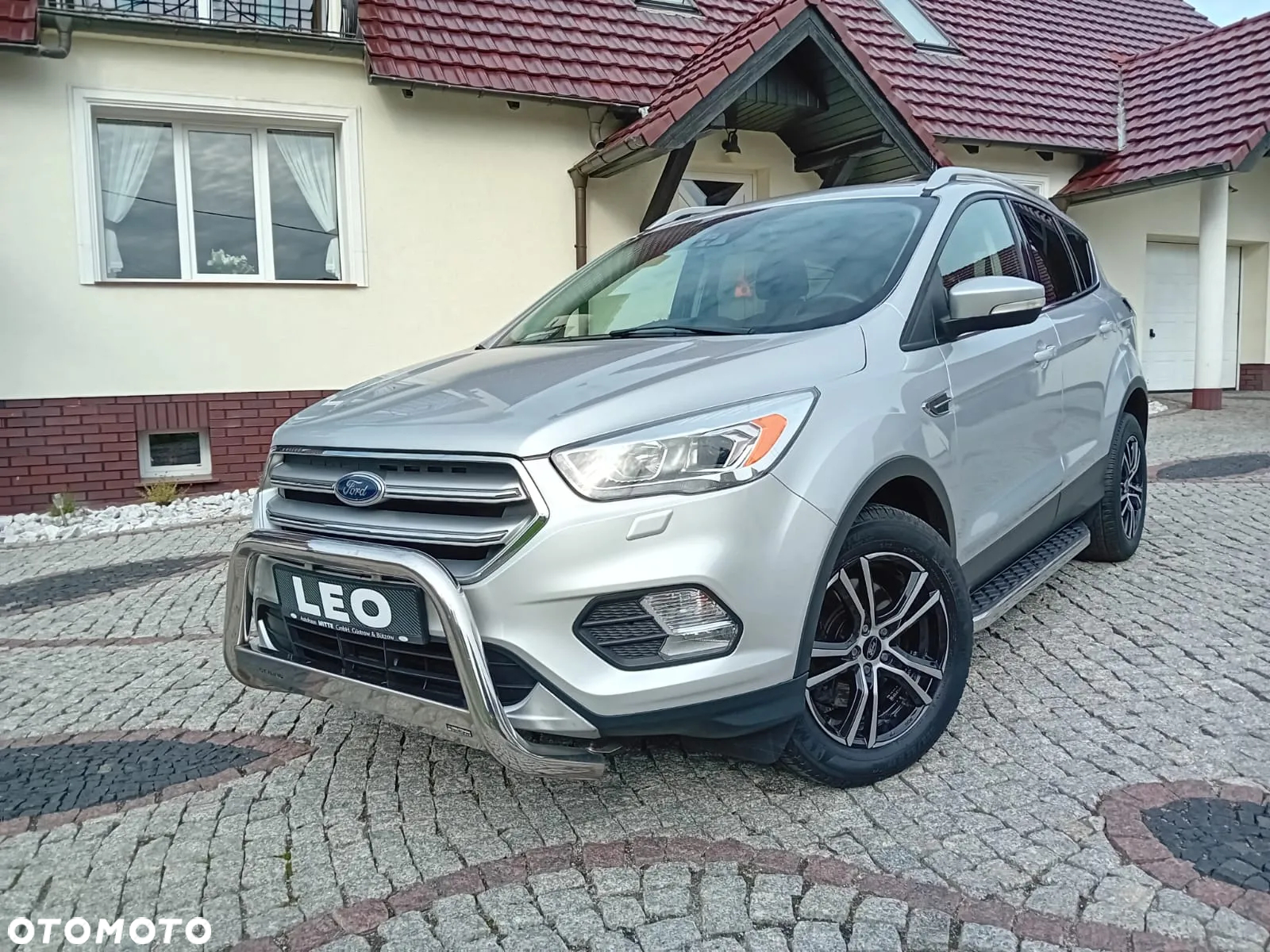 Ford Kuga 2.0 TDCi FWD Titanium - 12