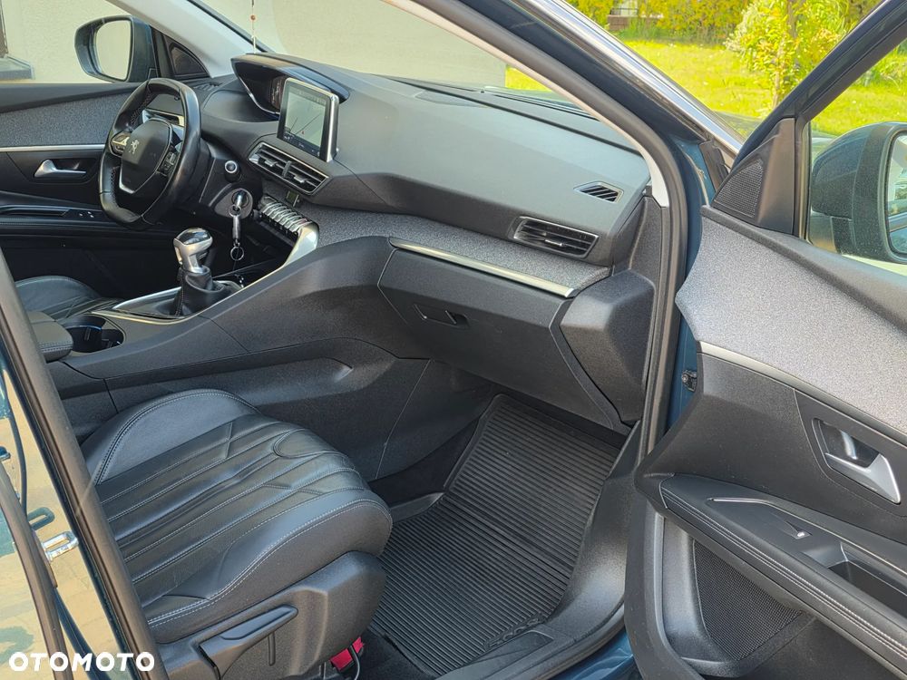 Peugeot 5008 BlueHDI 130 Allure Business-Paket - 20