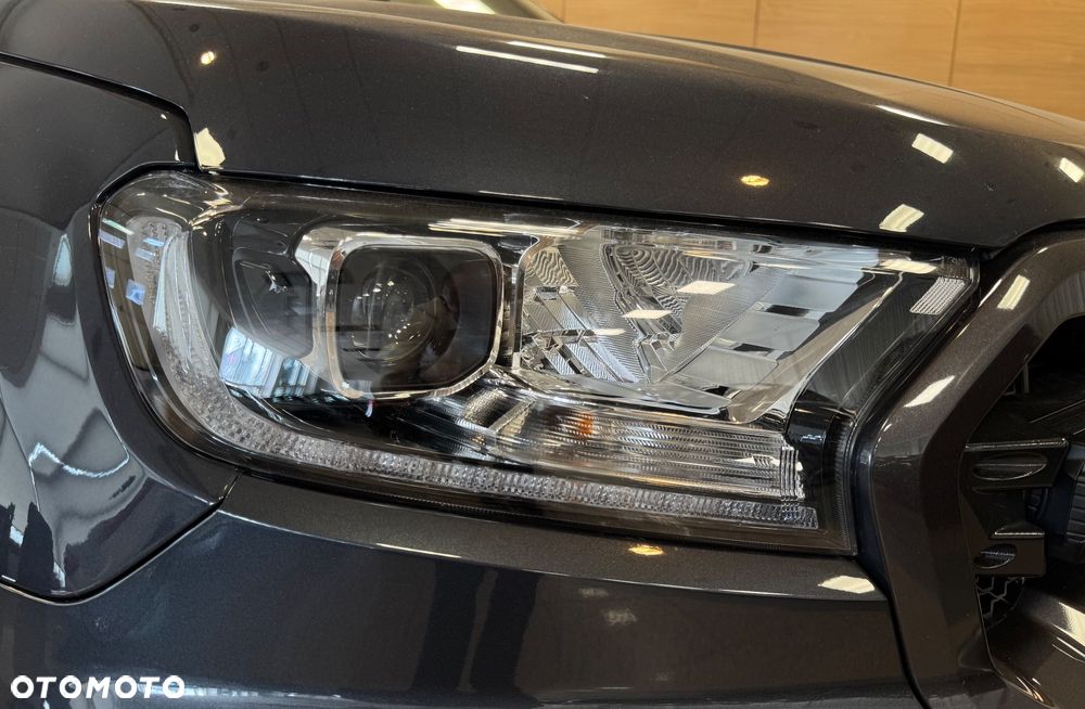 Ford Ranger 2.0 EcoBlue 4x4 DC Wildtrak - 32