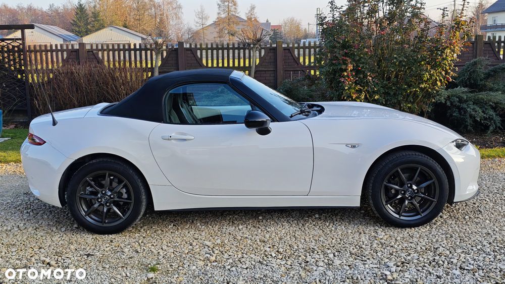 Mazda MX-5 SKYACTIV-G 131 Sports-Line - 13