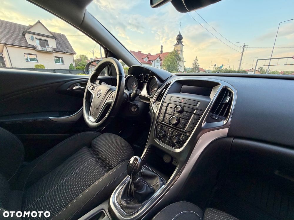 Opel Astra 1.4 Turbo Cosmo - 38