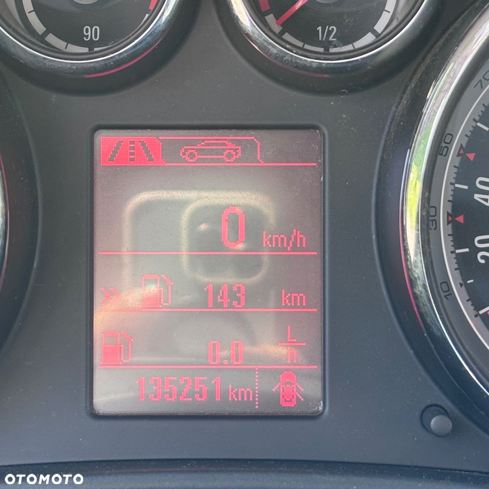 Opel Meriva - 12