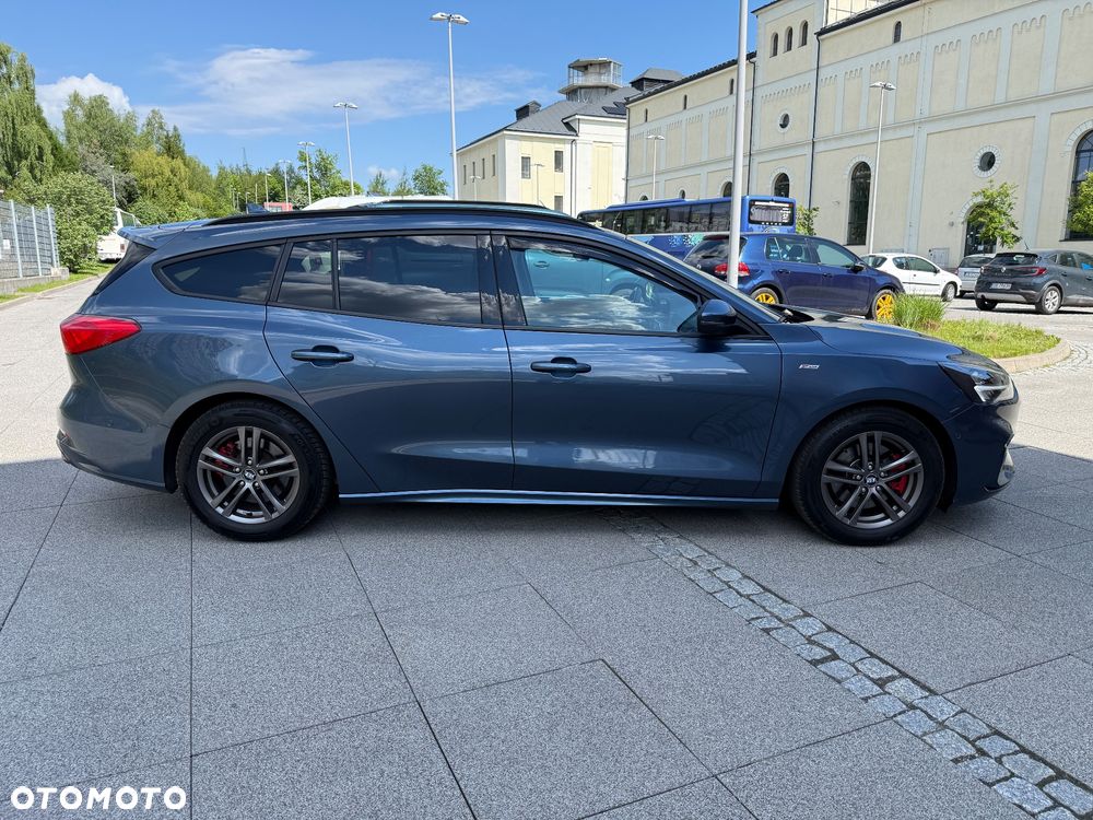 Ford Focus 1.5 EcoBoost STart-Stopp-System ST-LINE - 4