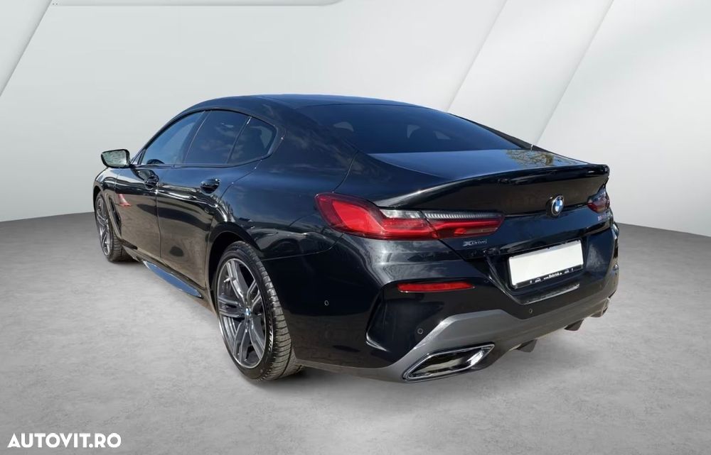 BMW M8 M850i xDrive - 4
