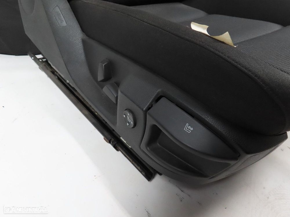 Interior / Bancos Completo em Tecido Seminovo/ Original BMW 5 Touring (F11) - 5