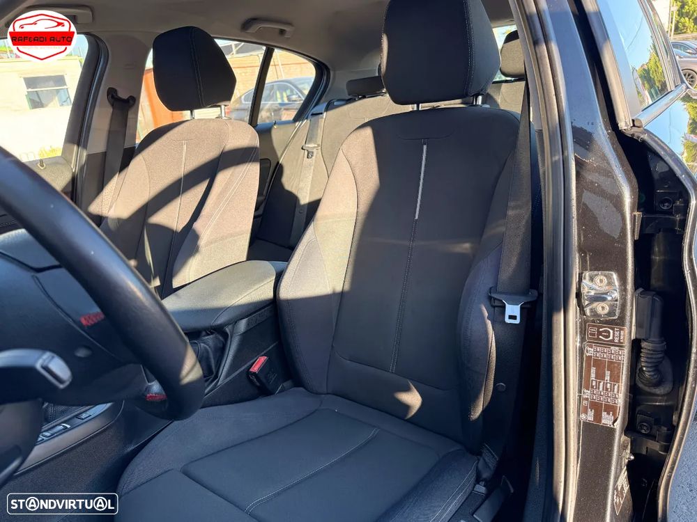 BMW 120 d Line Sport - 12