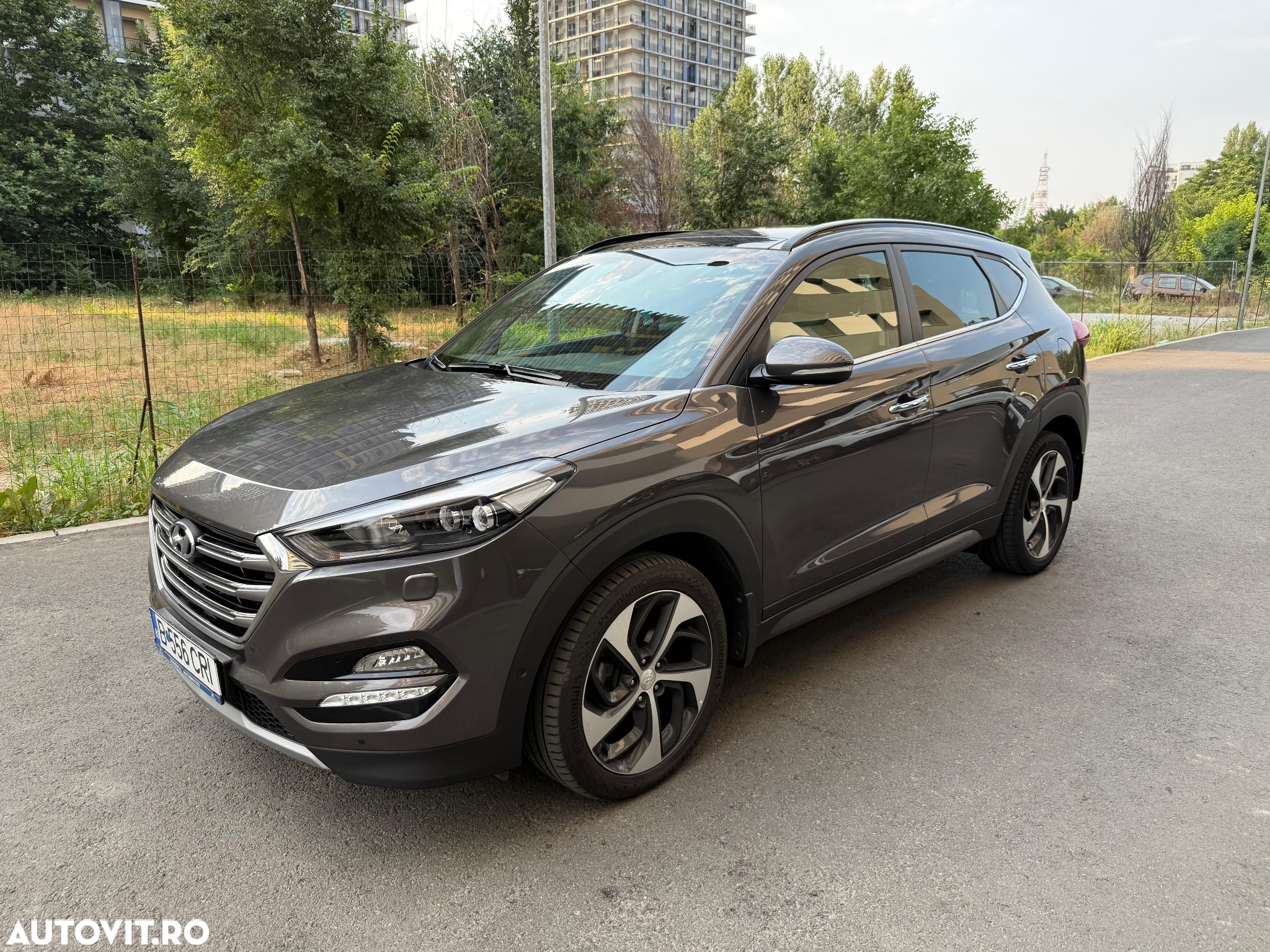 Hyundai Tucson 2.0 CRDI 4WD 6AT Style - 2