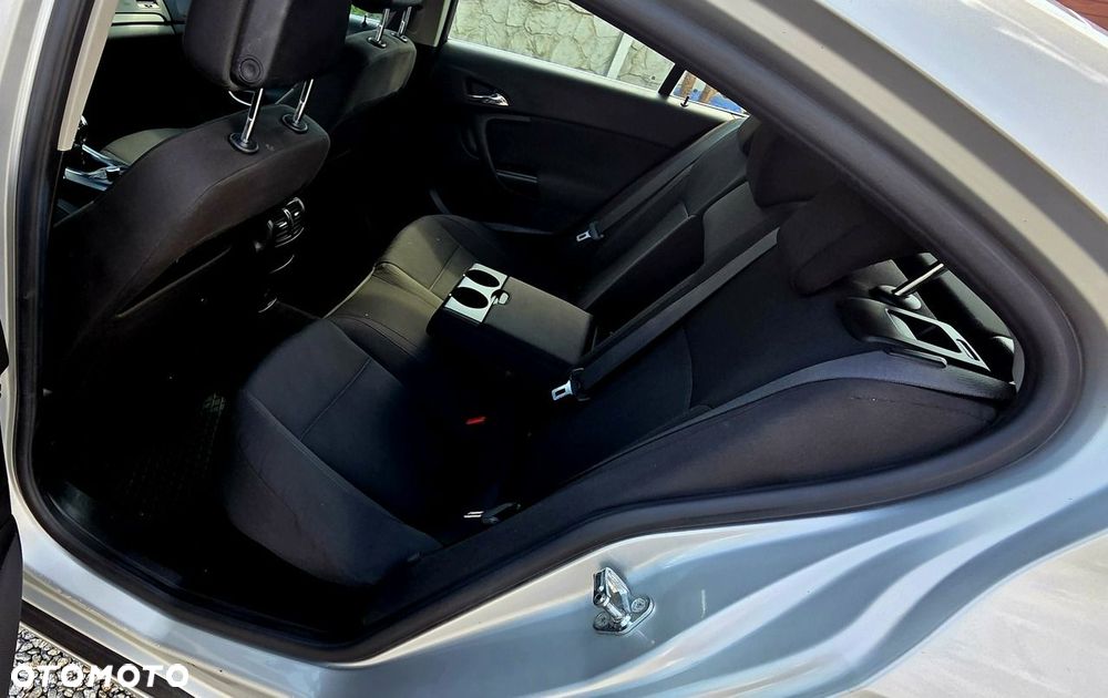 Opel Insignia 2.0 CDTI EcoFLEX S&S - 36