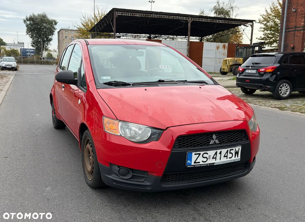 Mitsubishi Colt - 2