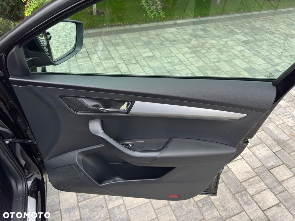 Skoda Karoq 1.5 TSI ACT 4x2 Ambition DSG - 13