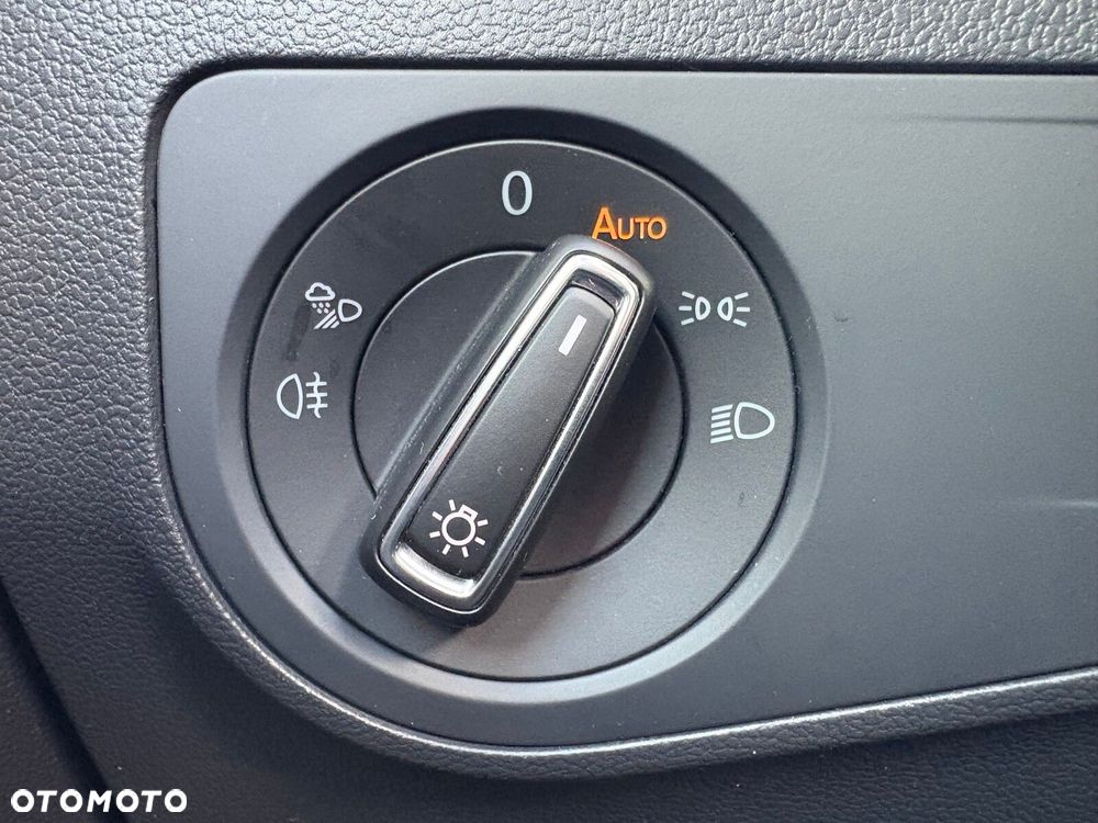 Volkswagen Tiguan - 29