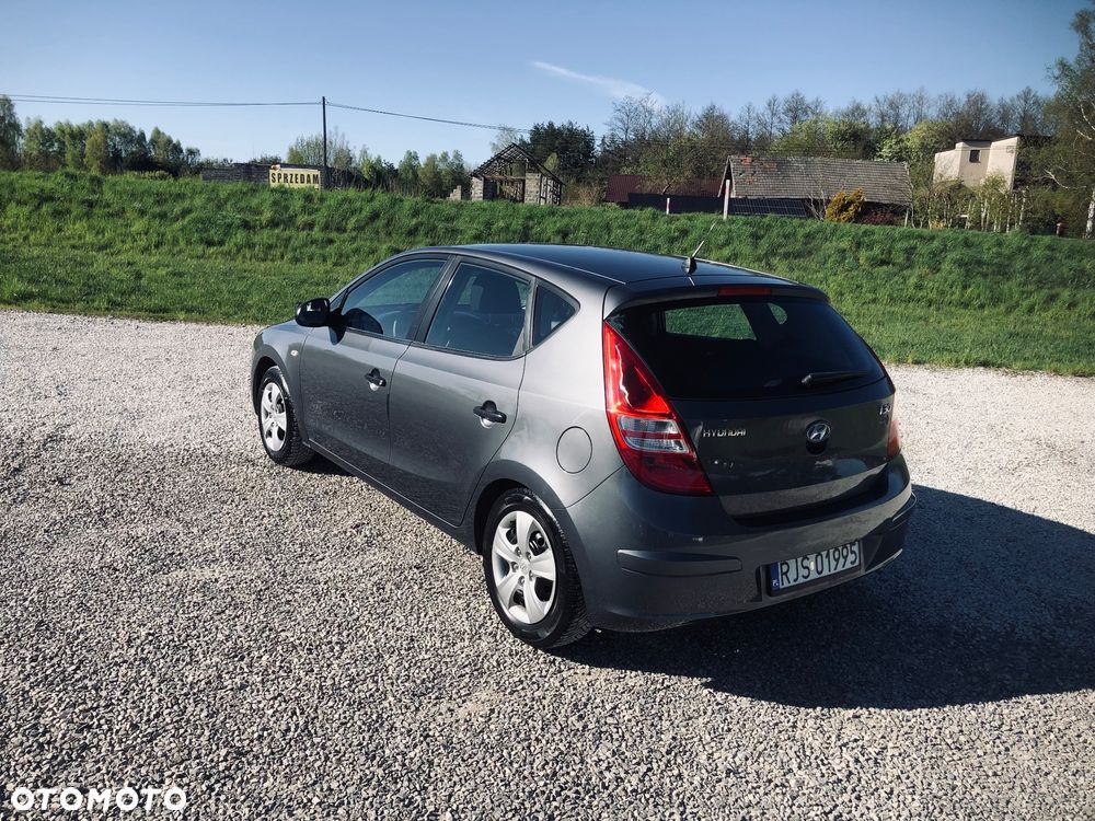 Hyundai i30 1.4 FIFA WM Edition - 18