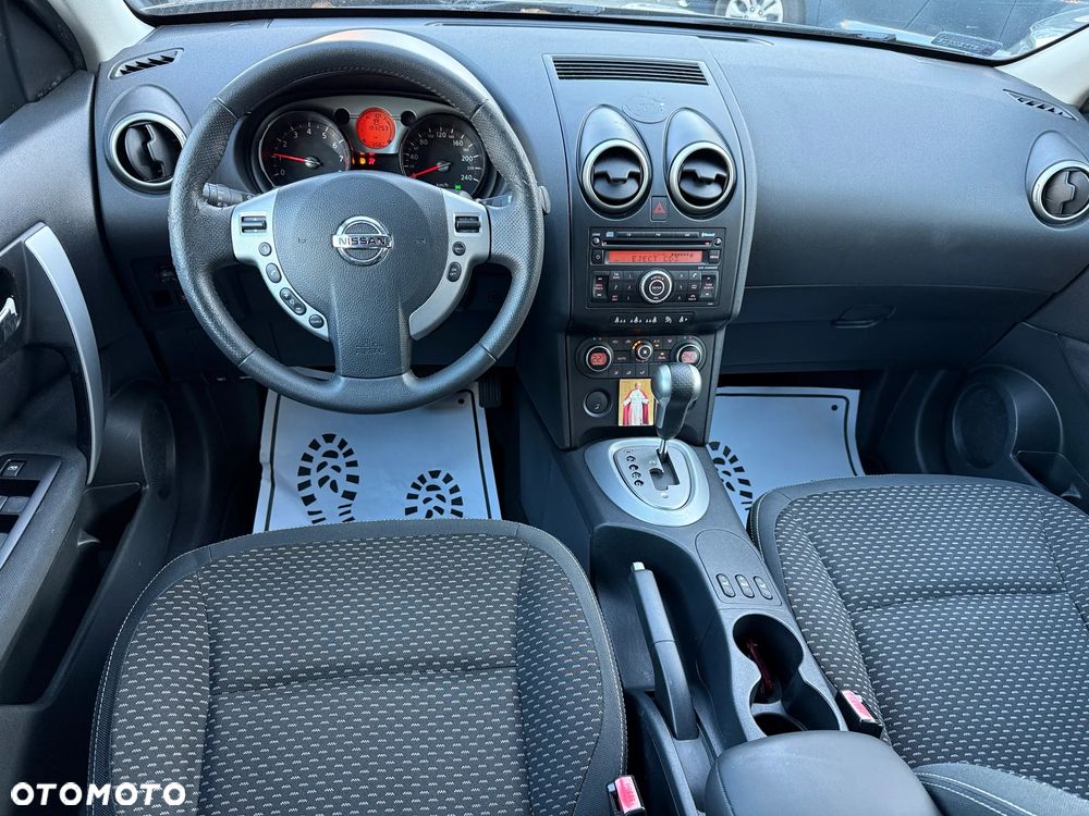 Nissan Qashqai 2.0 Tekna Premium CVT - 4