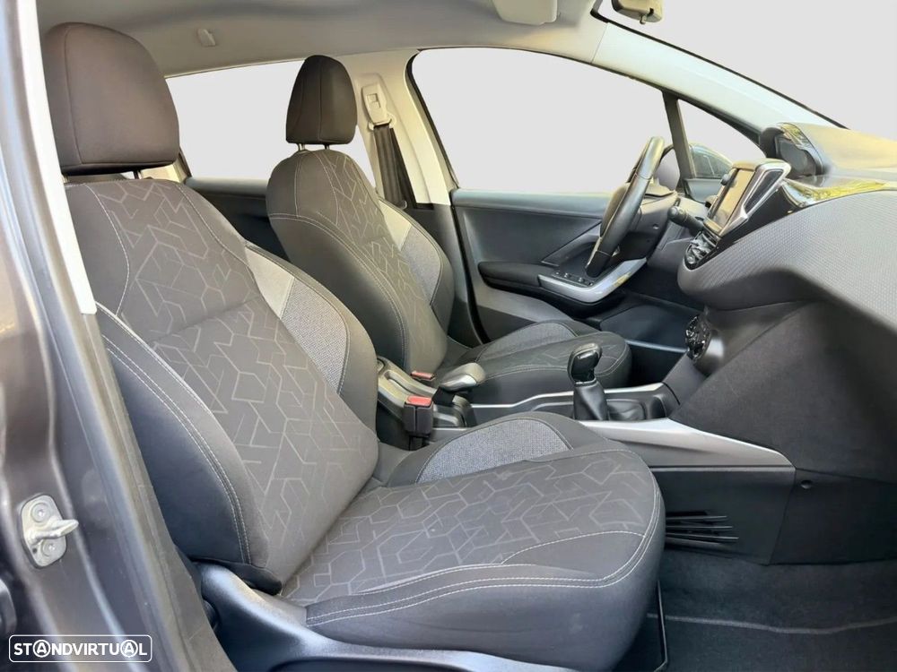 Peugeot 2008 1.2 PureTech Active - 13
