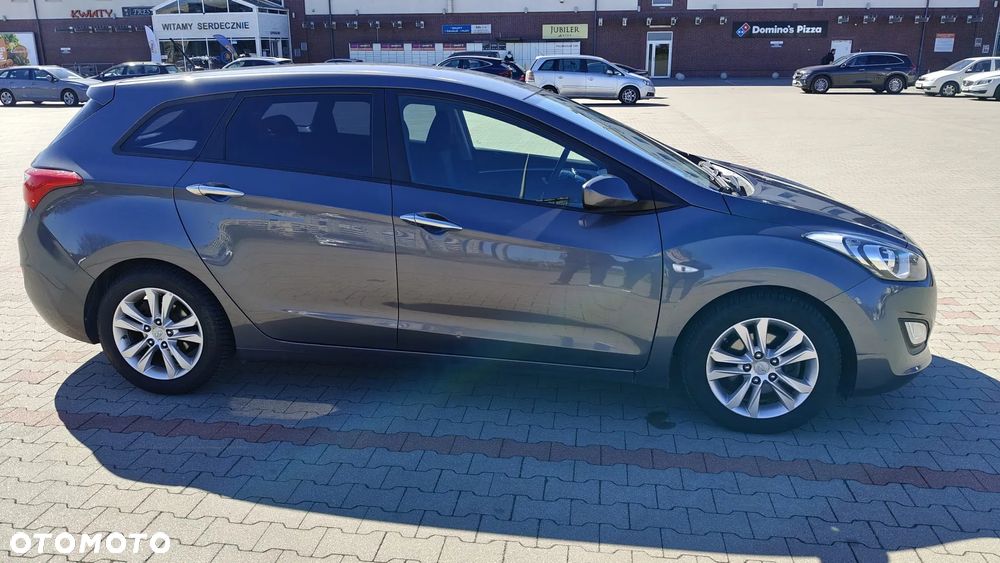 Hyundai i30 1.6 CRDi Classic - 8