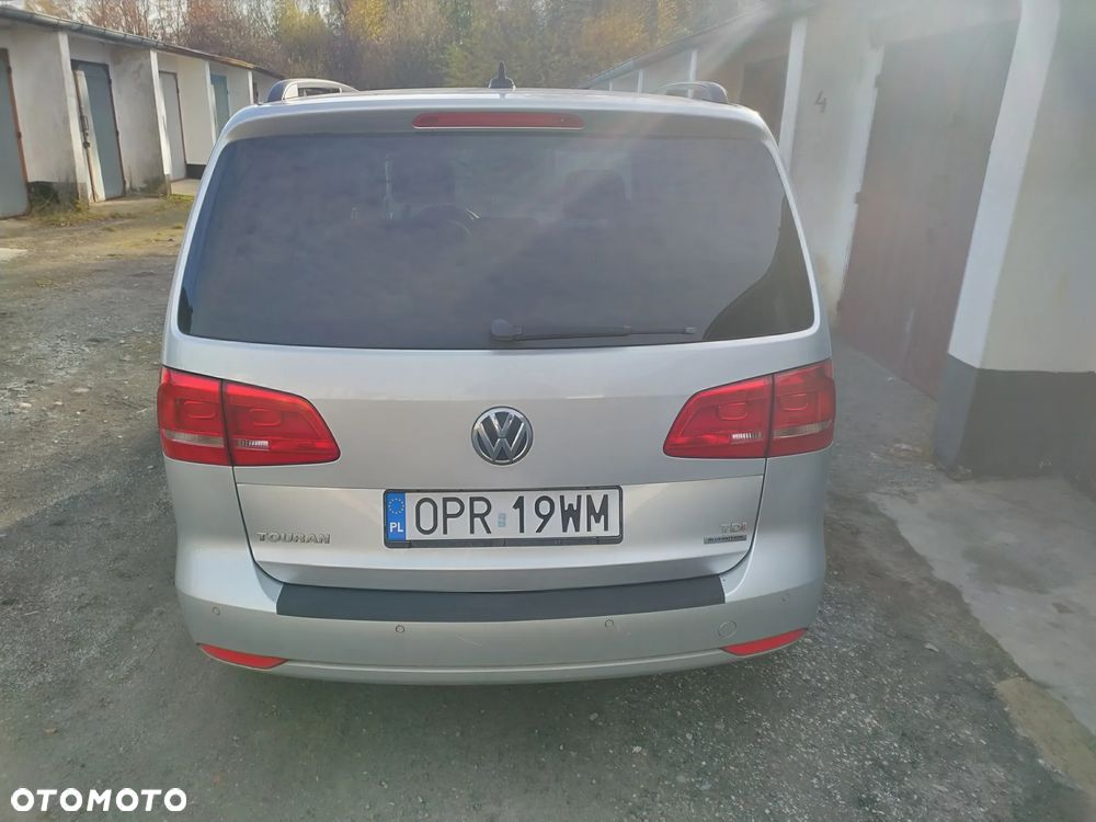 Volkswagen Touran 1.6 TDI DPF BlueMot Comfortline - 21