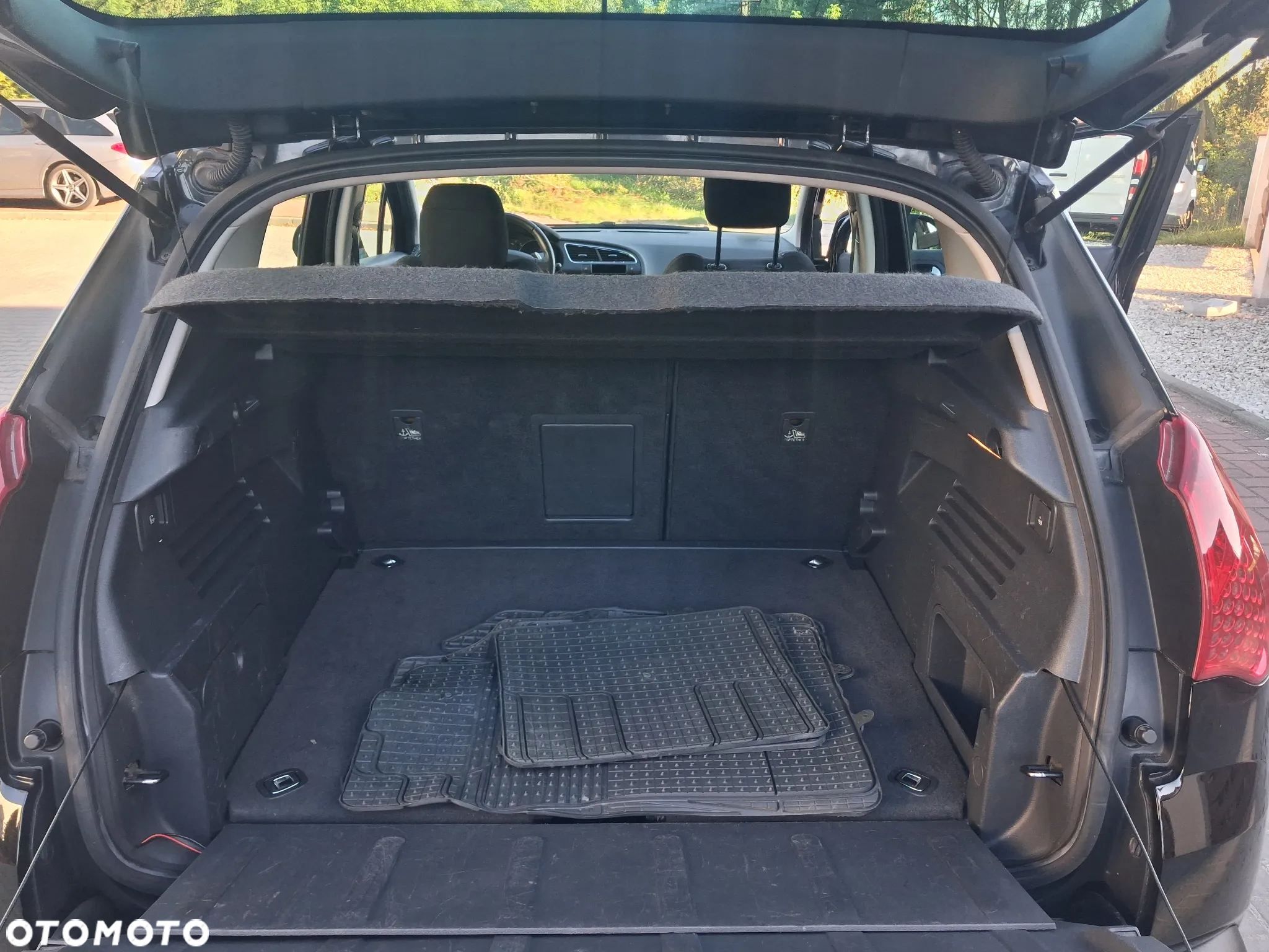 Peugeot 3008 HDi FAP 110 EGS6 Business-Line - 21