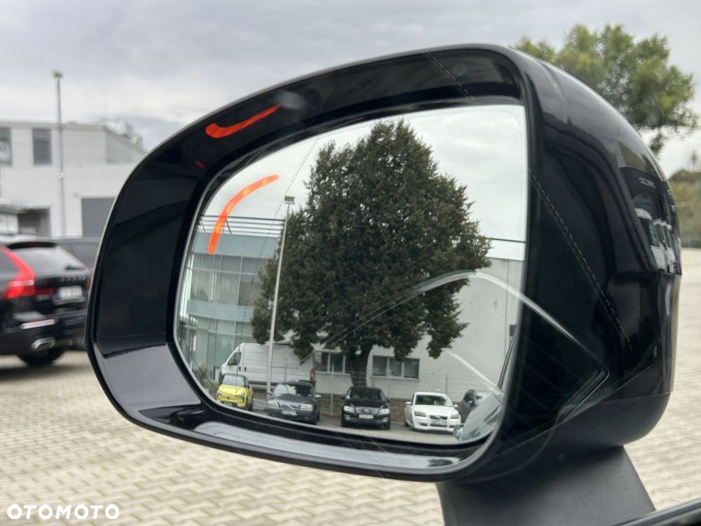 Volvo XC 90 - 17