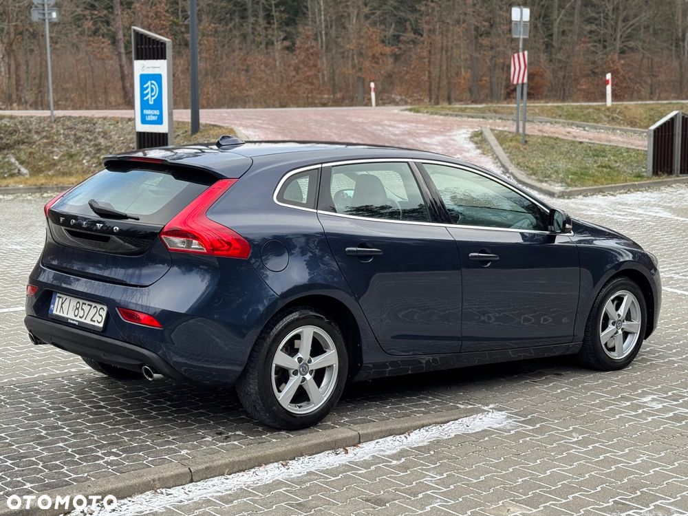 Volvo V40 D4 Summum - 8