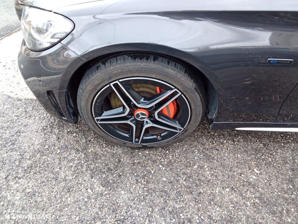 Mercedes-Benz C 300 de AMG Line - 11