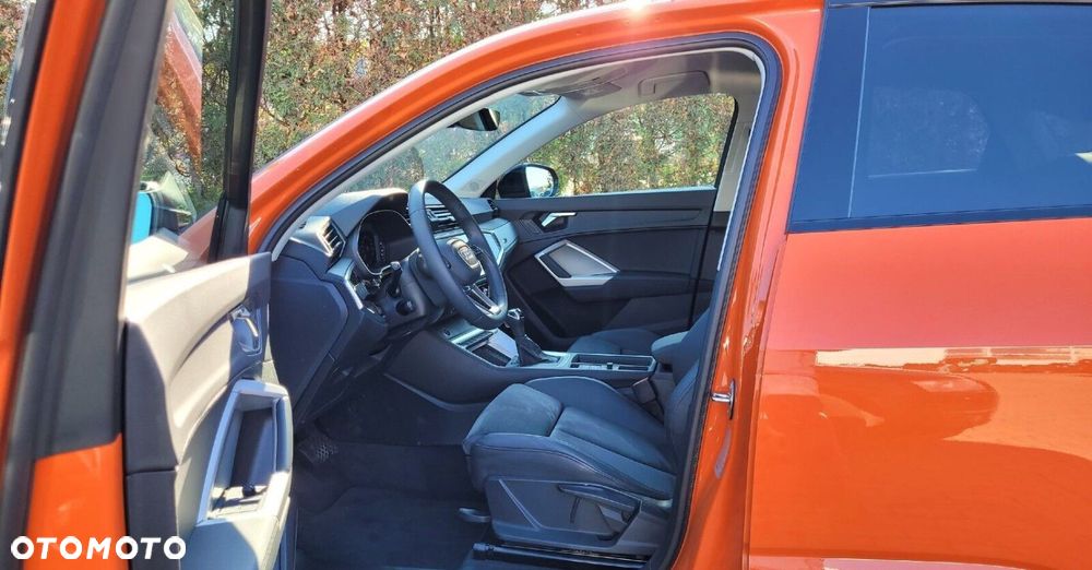 Audi Q3 Sportback - 8