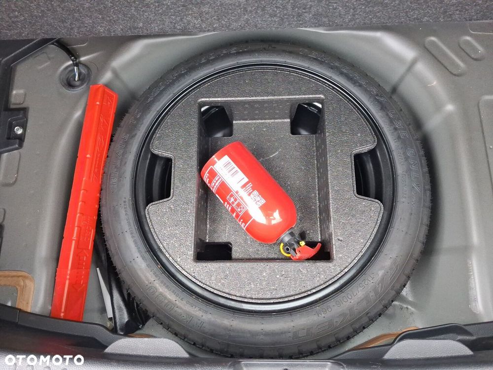 Toyota Yaris Hybrid 1.5 Comfort - 25