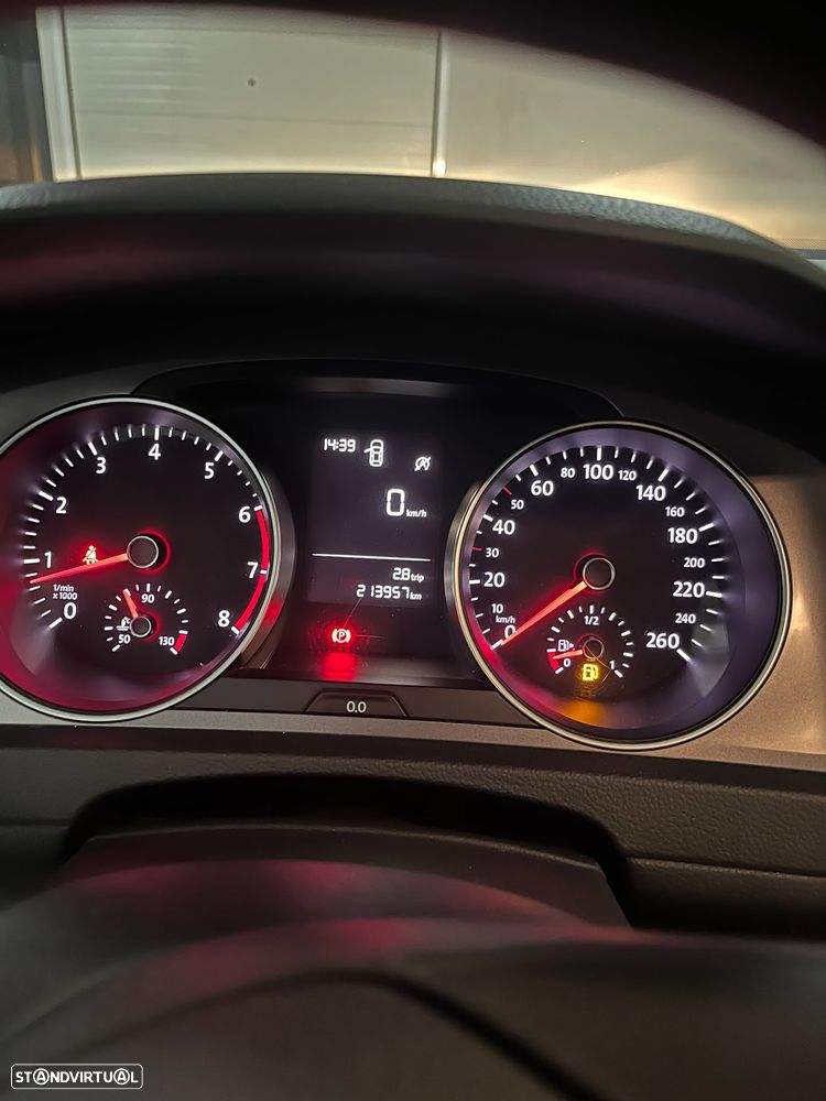 VW Golf 1.2 TSI BlueMotion Trendline - 24