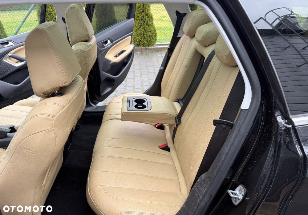Peugeot 308 - 16