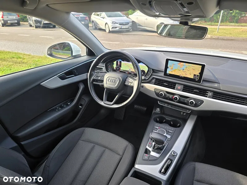 Audi A4 - 32