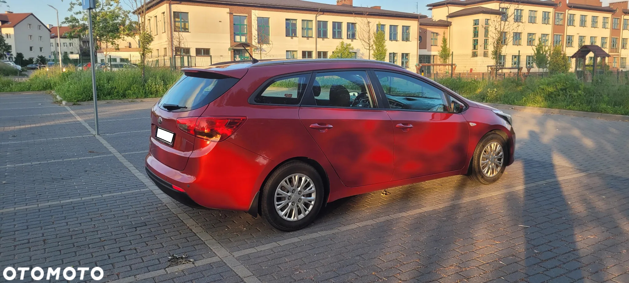 Kia Ceed Cee'd 1.6 GDI M - 4