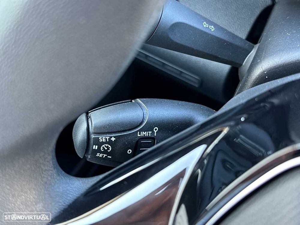 Peugeot e-Partner Outro - 18