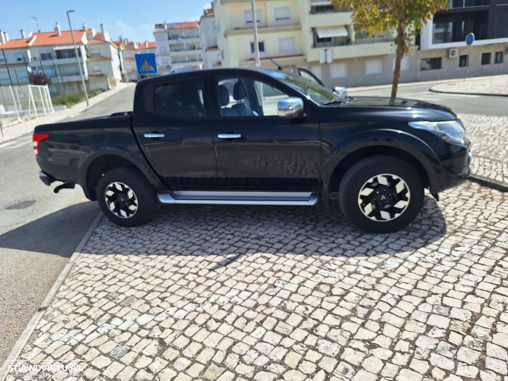 Mitsubishi L200 2.4 DI-D CD Instyle Strakar AT 4WD - 1