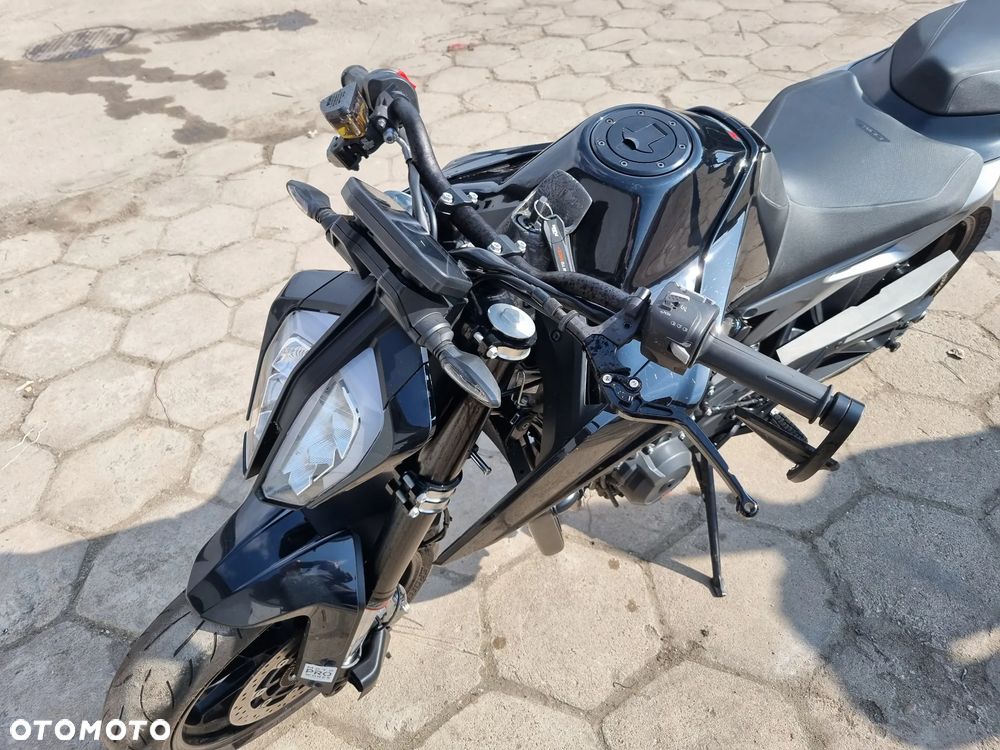 KTM Duke - 11