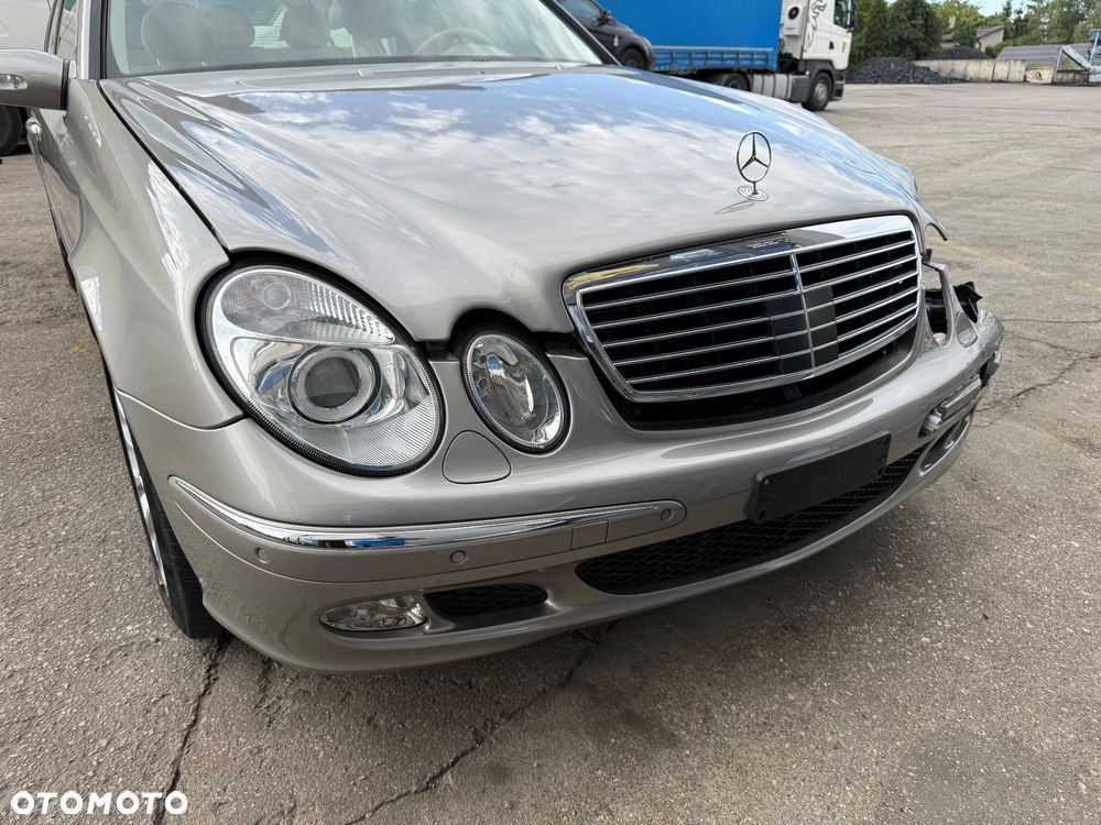 Mercedes-Benz Klasa E 500 4-Matic T Elegance - 7