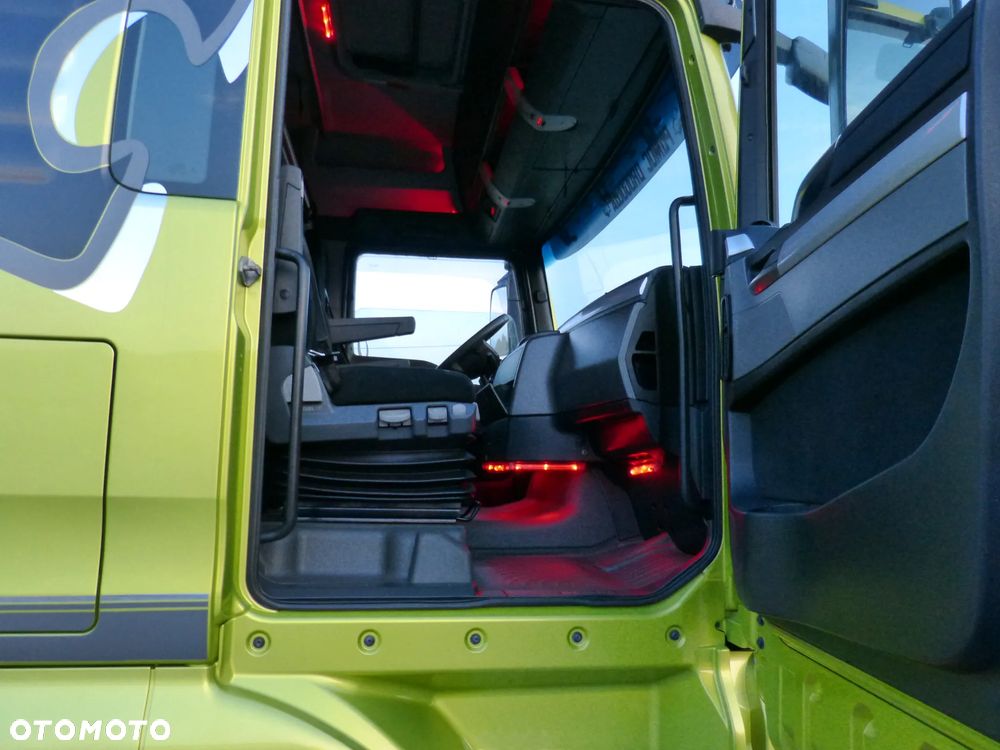 MAN TGX 18.400 POMOC DROGOWA / AUTOLAWETA / SPECJALNY / WERSJA TOP /  NOWY NAJAZD LORH 8.2 M / EURO 6 - 37