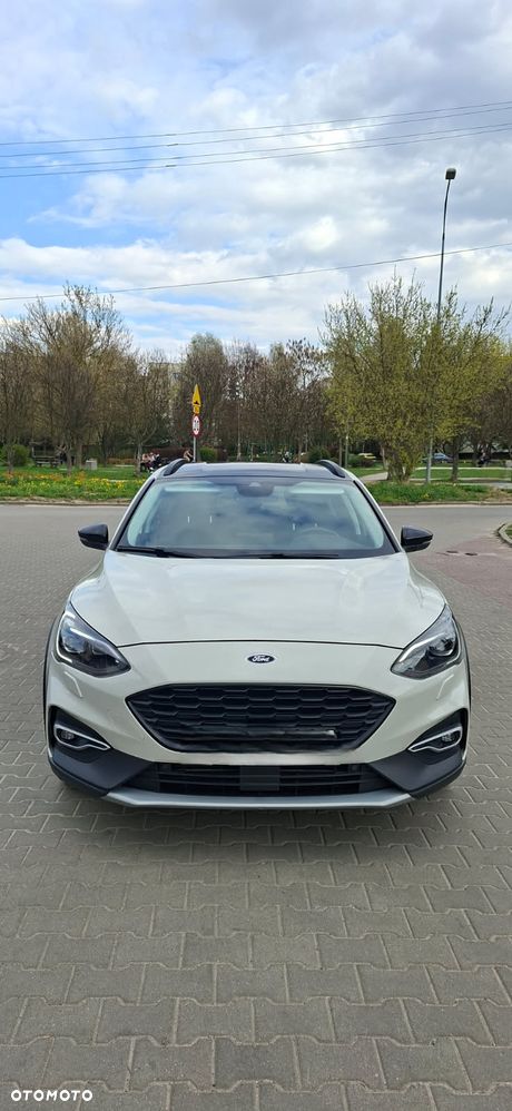 Ford Focus 1.5 EcoBoost Start-Stopp-System ACTIVE - 2