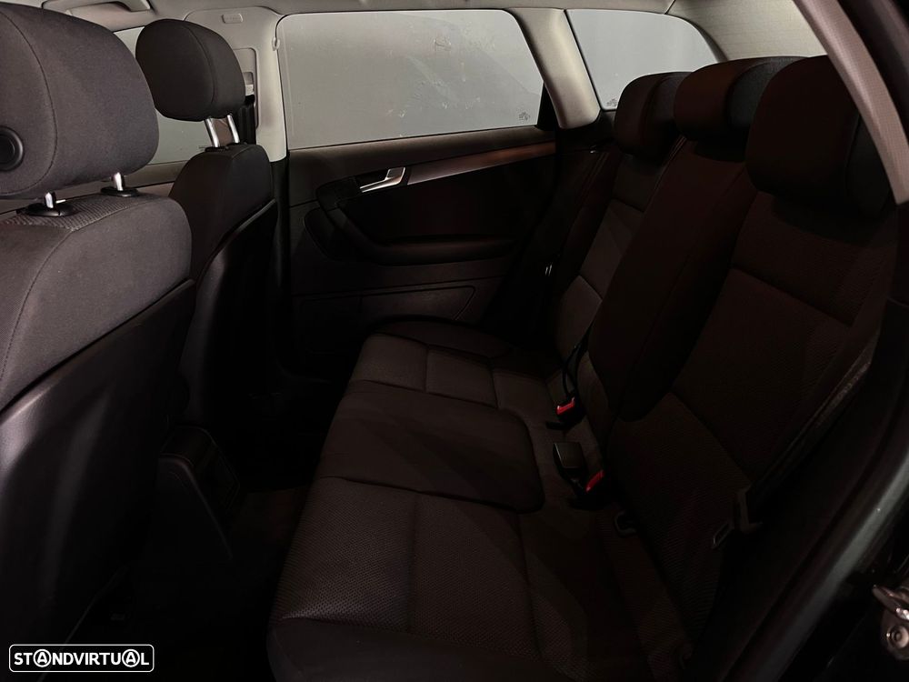 Audi A3 Sportback 1.6 TDI Advance Ultra - 11