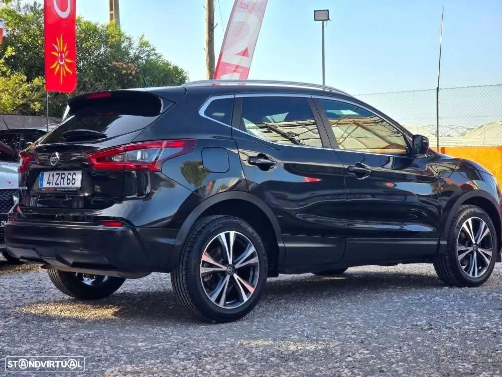 Nissan Qashqai 1.3 DIG-T N-Connecta Xtronic - 4