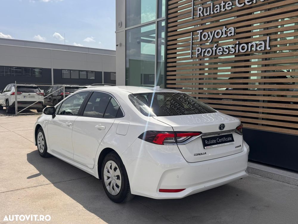 Toyota Corolla 1.8 HSD Business - 7