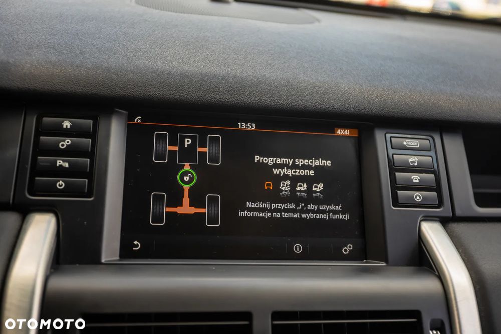 Land Rover Discovery Sport D150 HSE - 34