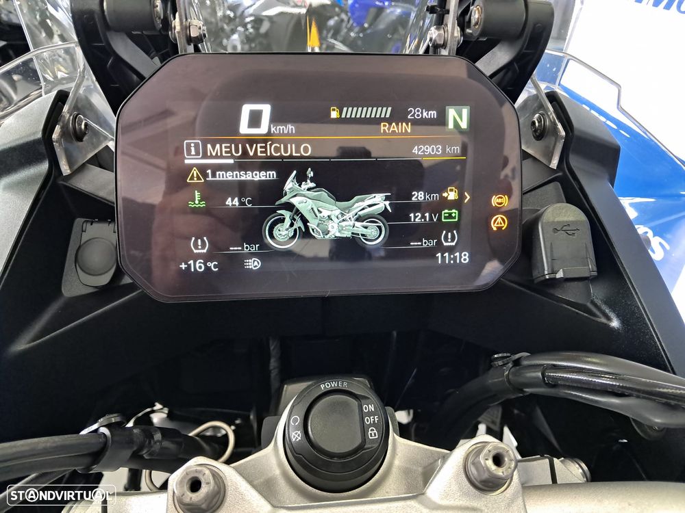 BMW F 850 GS Adventure TRIPLE BLACK - 6