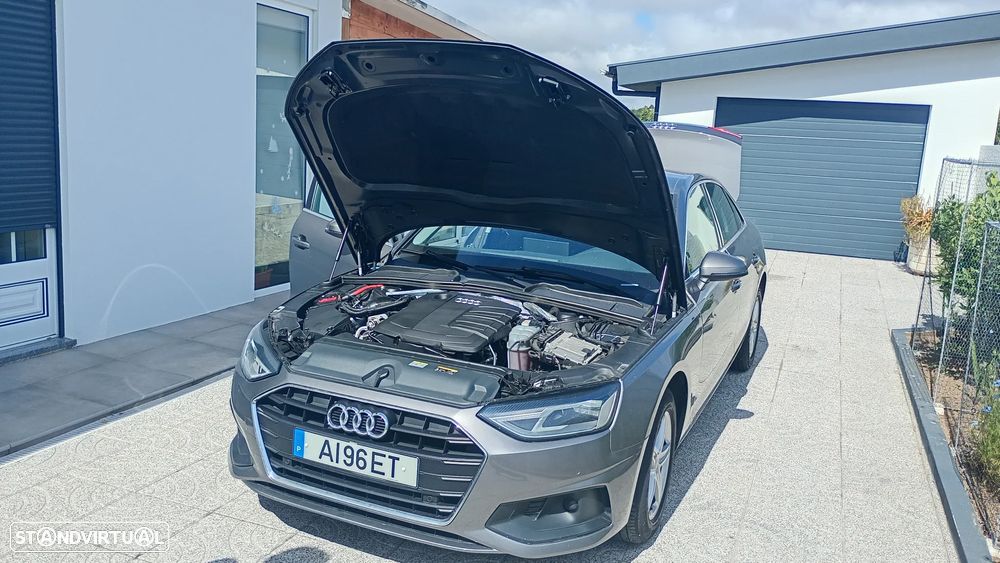 Audi A4 35 TDI S tronic - 1