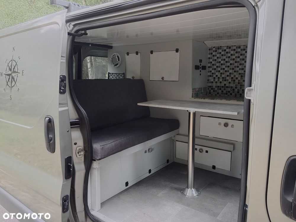 Opel Vivaro - 14