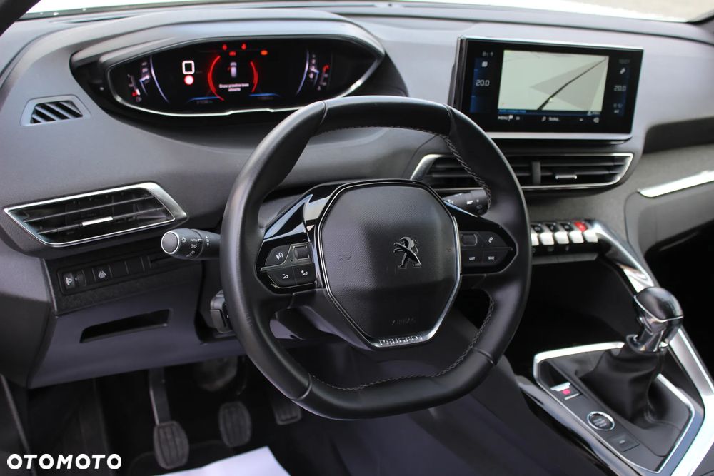 Peugeot 3008 1.2 PureTech Active Pack S&S - 14