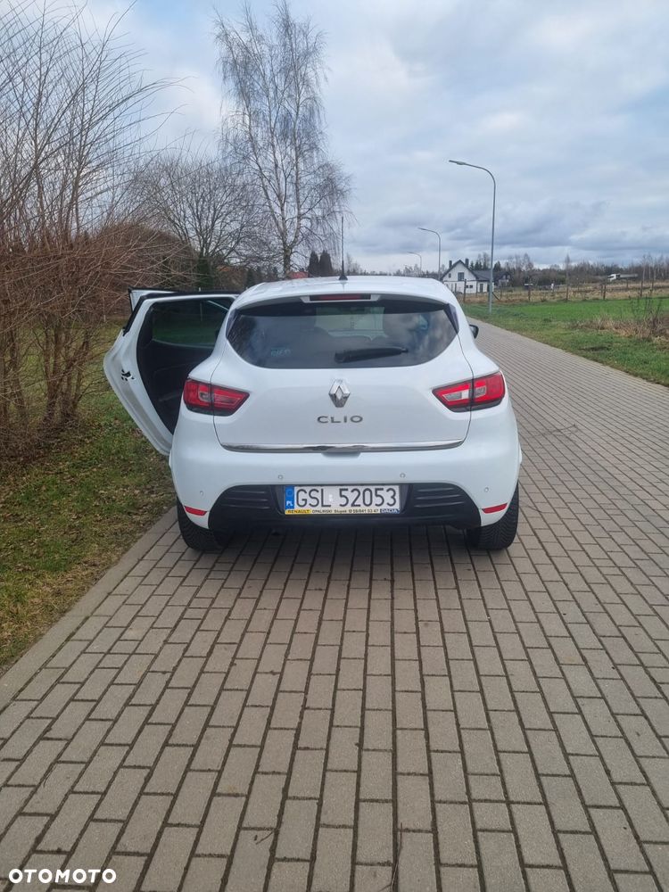 Renault Clio 1.2 16V Limited - 8