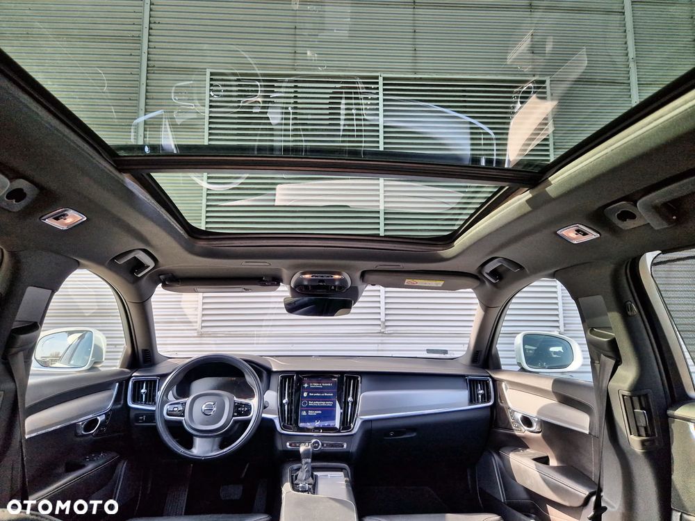 Volvo V90 Cross Country D5 SCR AWD Pro - 28
