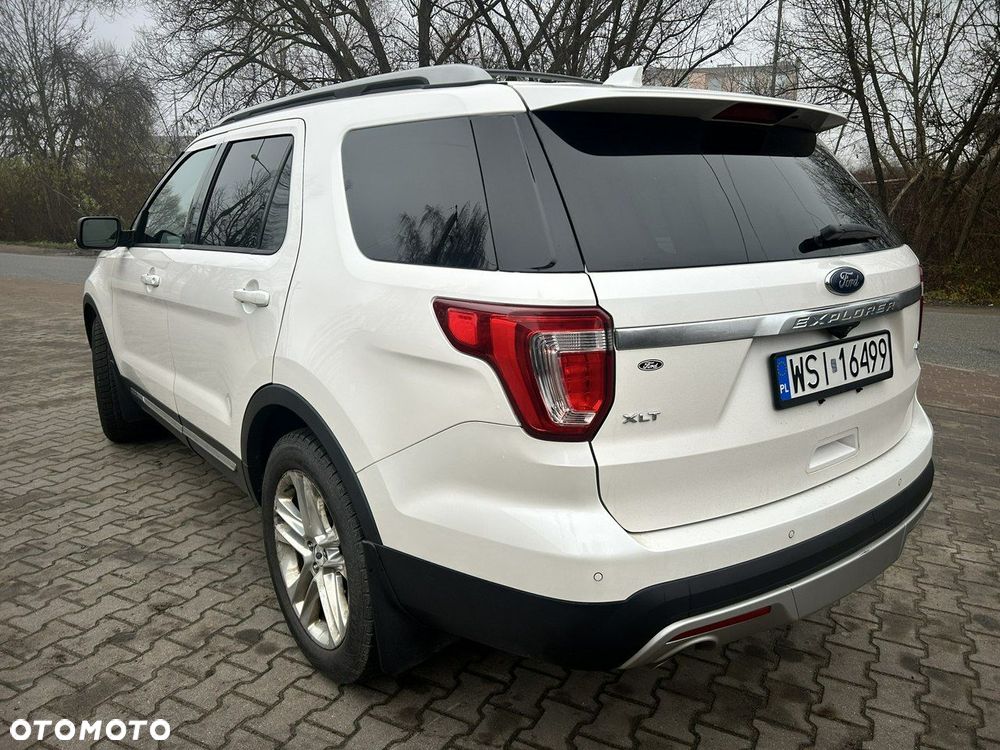 Ford Explorer - 8
