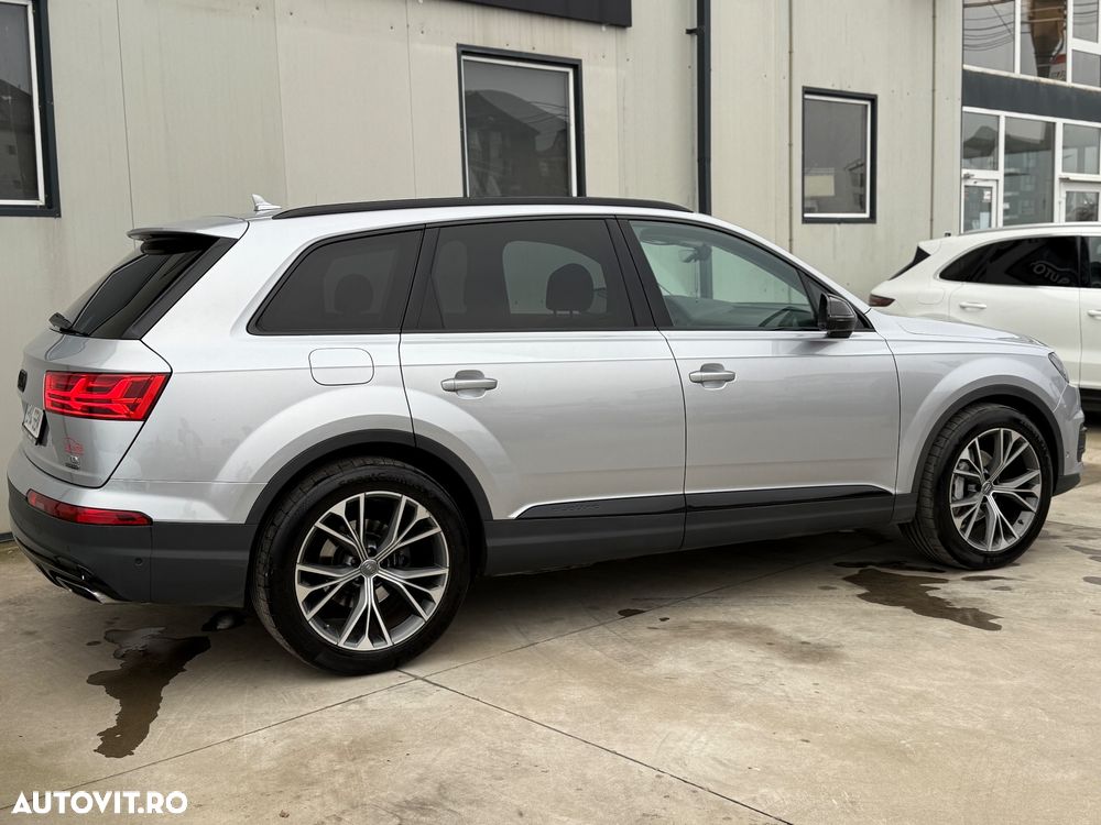 Audi Q7 - 25